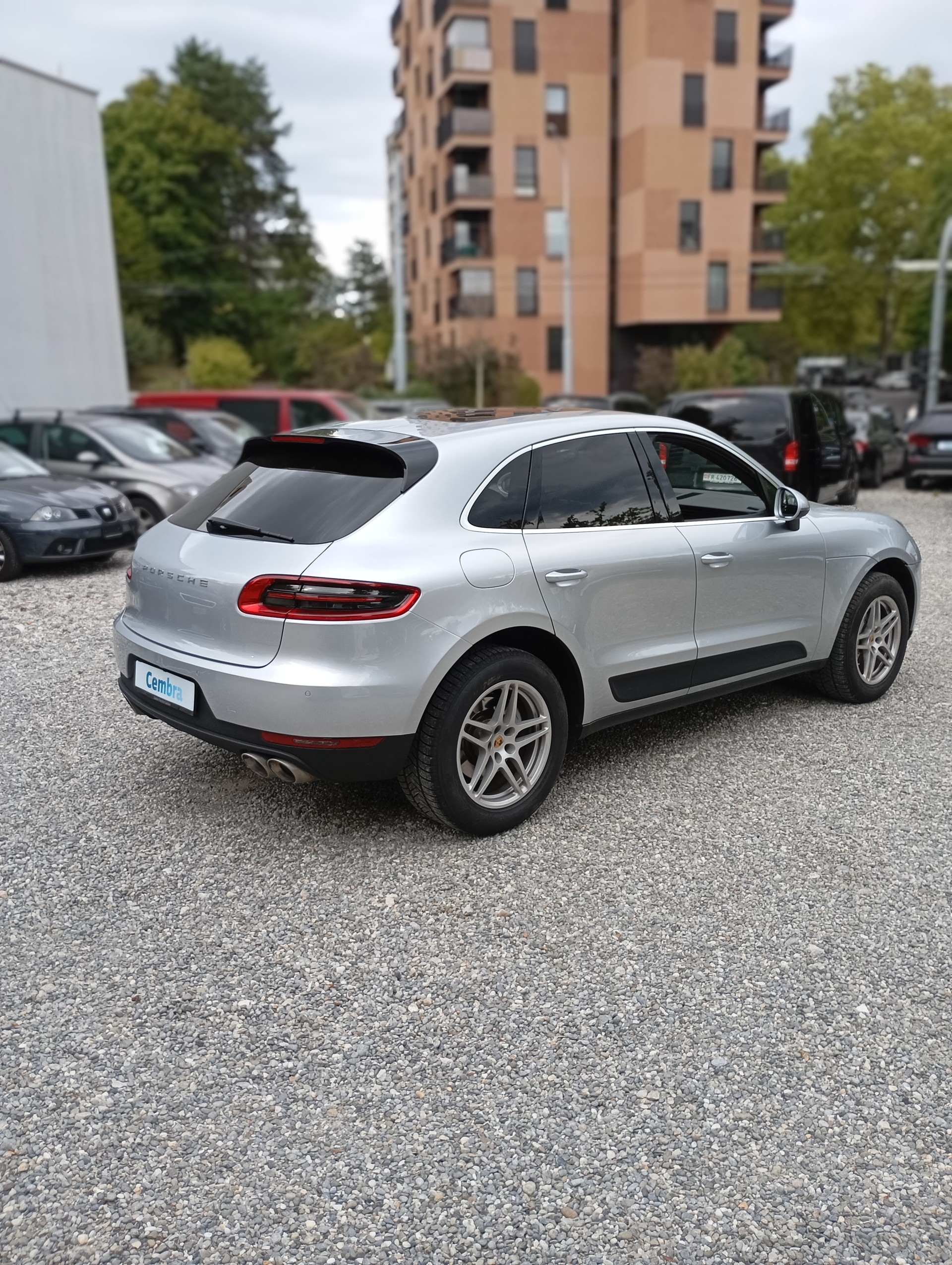 PORSCHE Macan S Diesel PDK-showroom-element-1