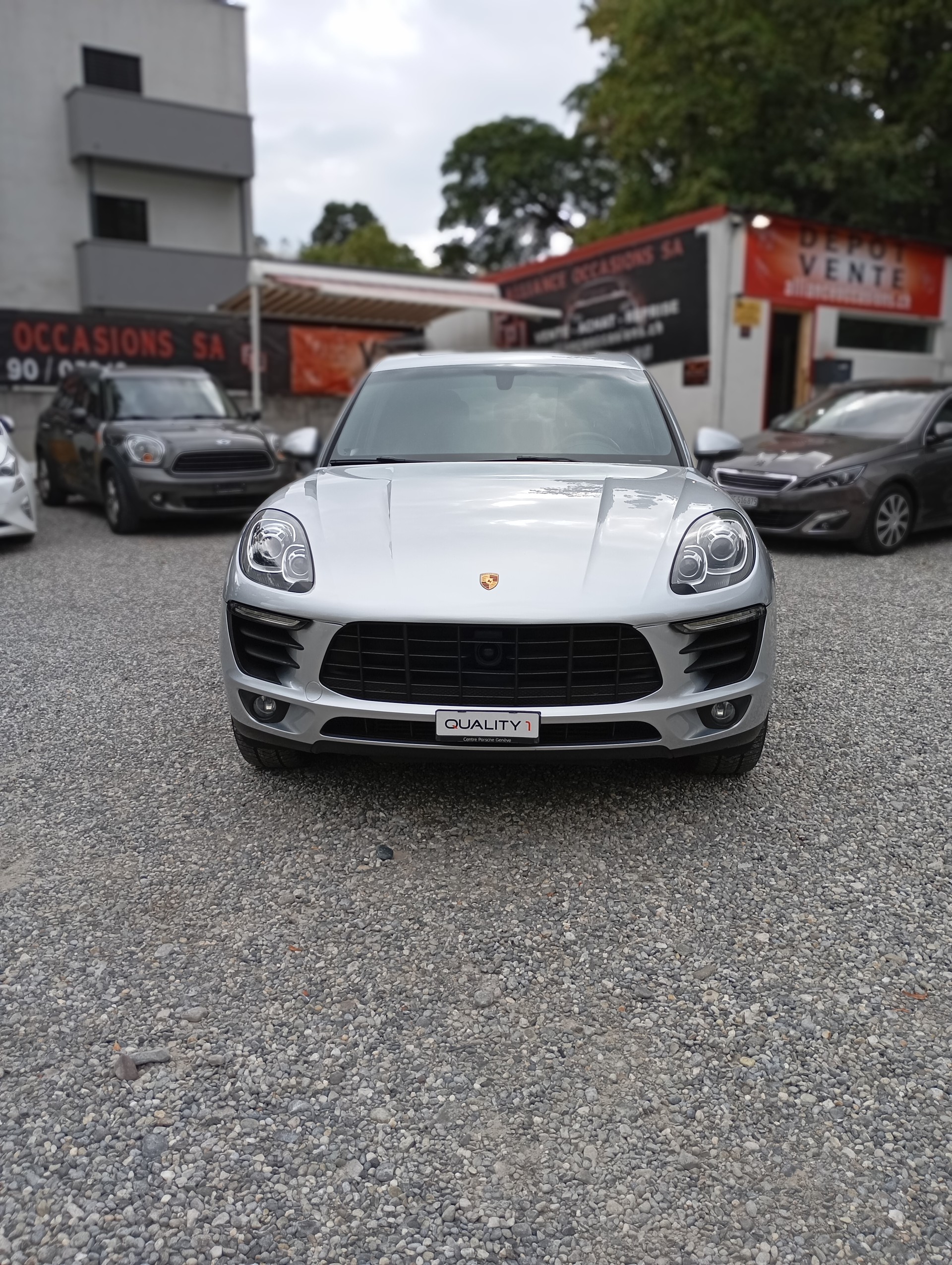 PORSCHE Macan S Diesel PDK-showroom-element-2