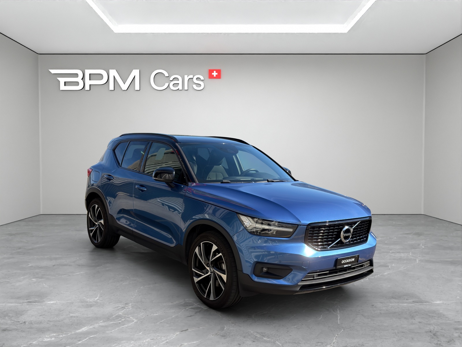 VOLVO XC40 2.0 B5 MH R-Design AWD-showroom-element-2