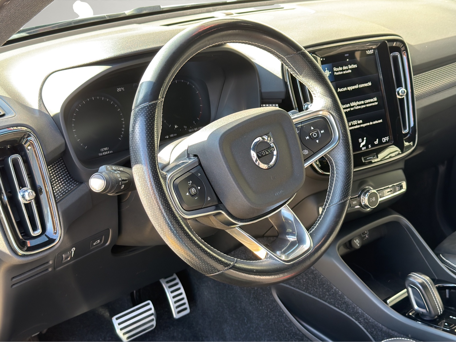 VOLVO XC40 2.0 B5 MH R-Design AWD-image-11