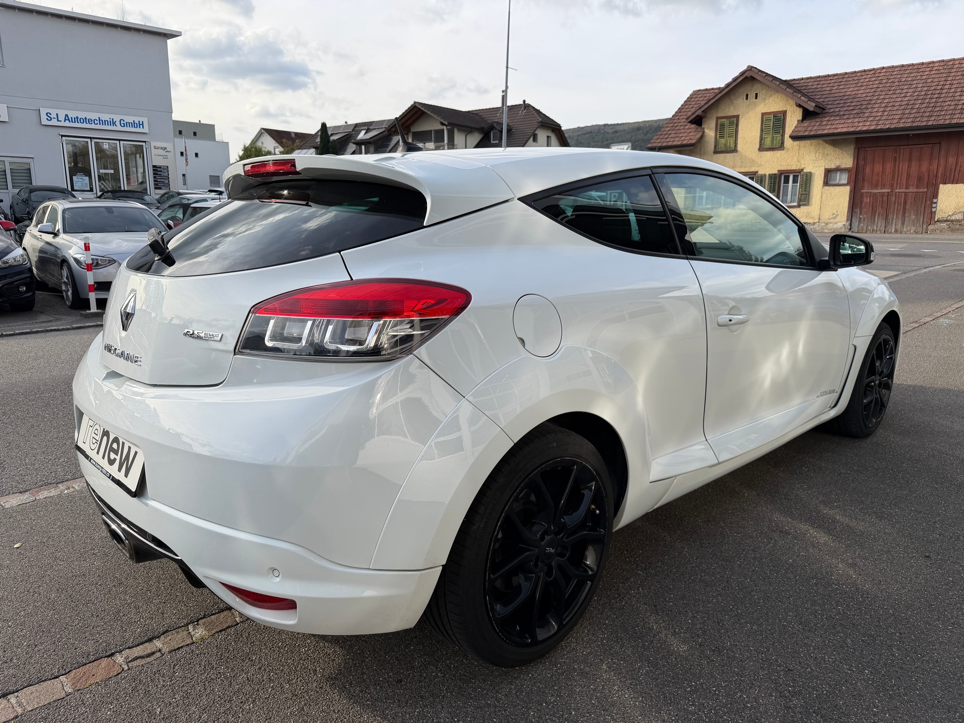 RENAULT Mégane Coupé Sport 2.0 Turbo R.Sport S/S-showroom-element-3