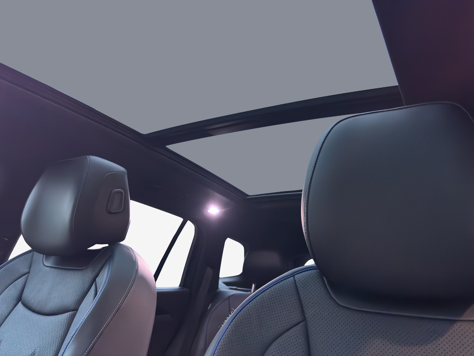 VW Tayron R-Line 1.5TSI 272PS Plugin Hybrid Benzin-image-14
