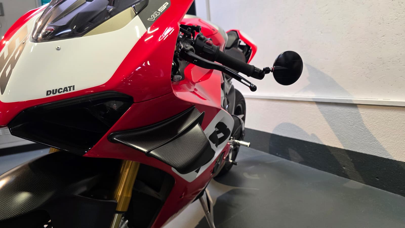 DUCATI Panigale V4 SP-image-9
