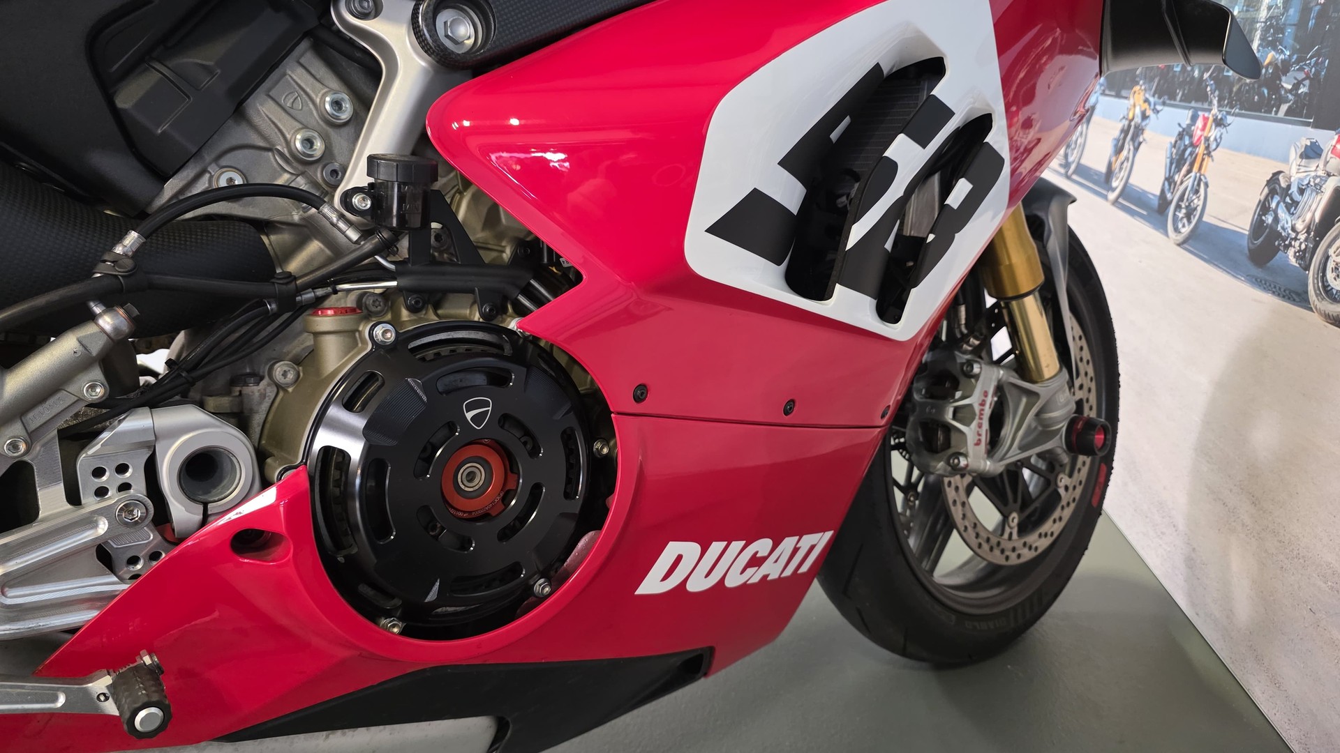 DUCATI Panigale V4 SP-image-12