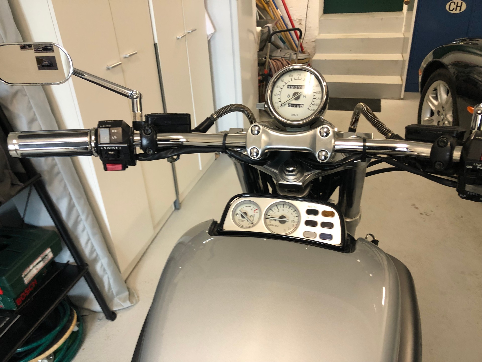 YAMAHA V-Max VMX 1200 MC-image-3