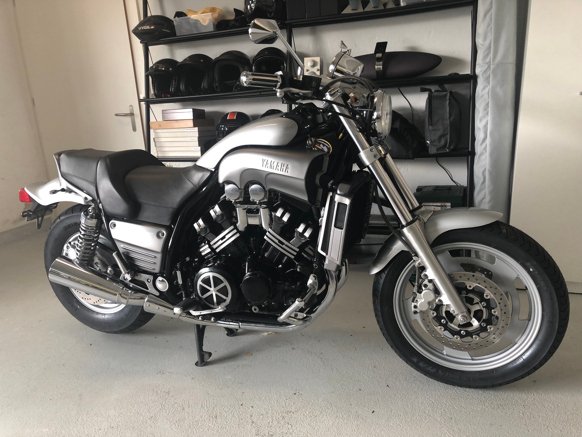 YAMAHA V-Max VMX 1200 MC-image-0