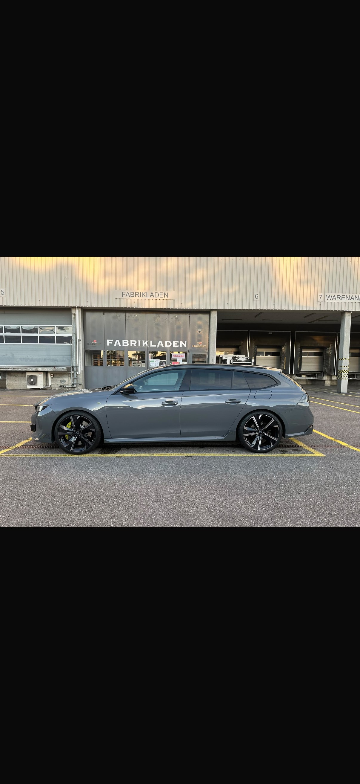 PEUGEOT 1.6 Plug-in Hybrid4 PSE-image-1