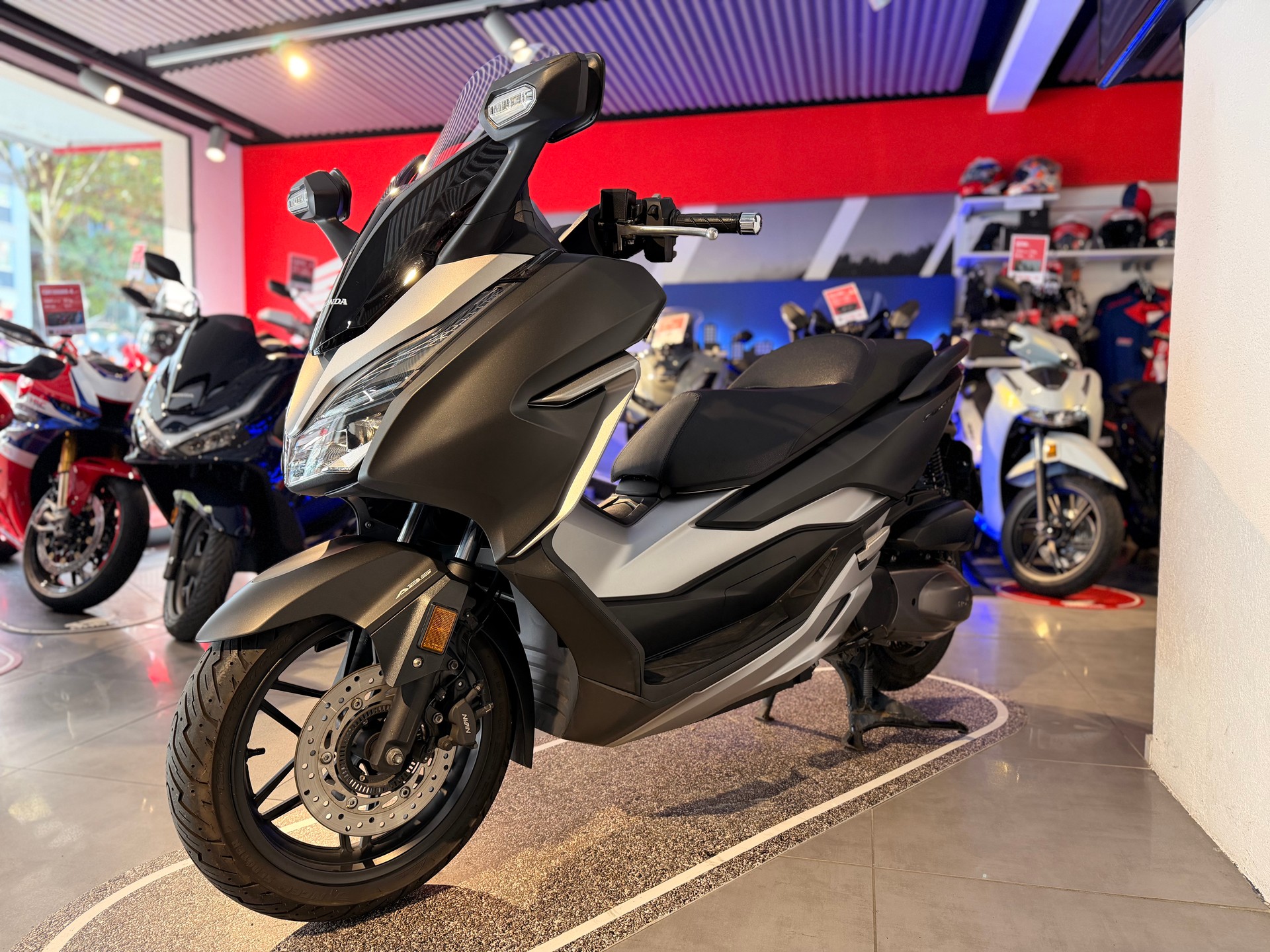 HONDA NSS 300 Forza ABS-image-0