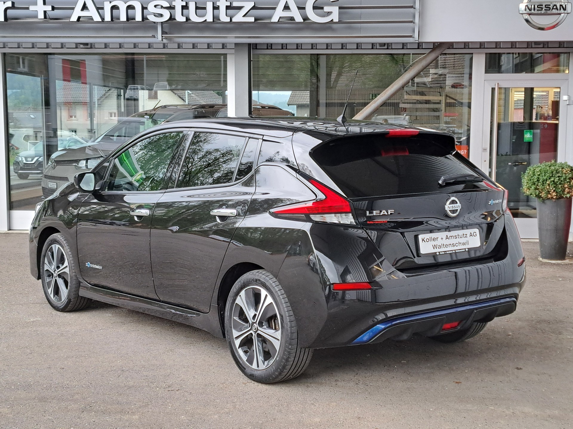 NISSAN Leaf N-Connecta (incl. battery)-image-3
