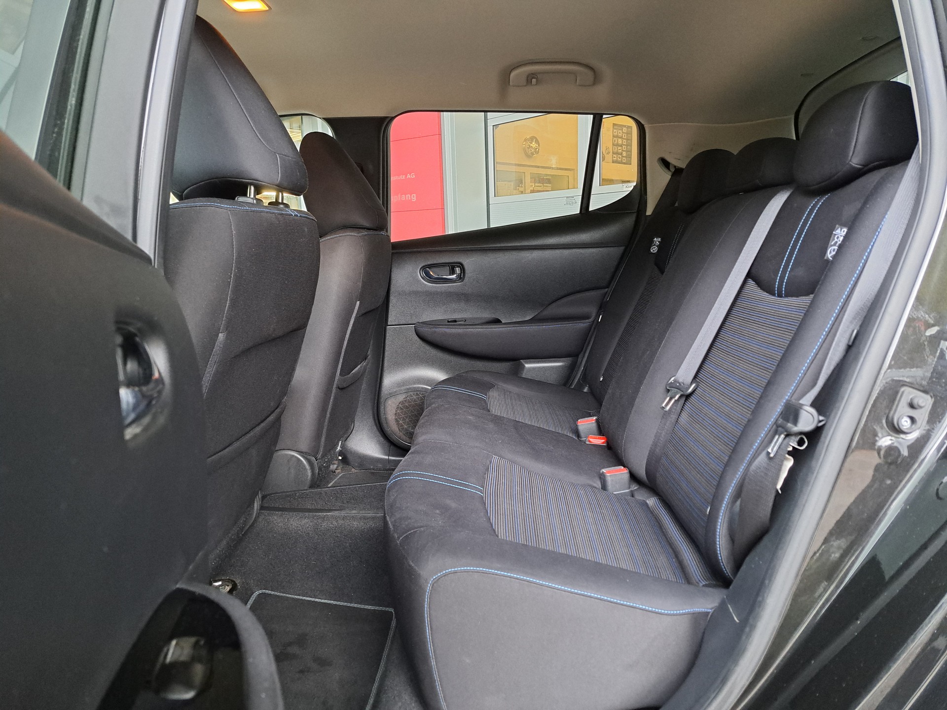 NISSAN Leaf N-Connecta (incl. battery)-image-12