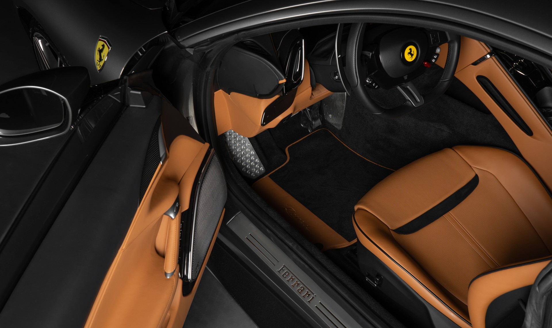 FERRARI Roma 3.9 V8 T Standort Apple CarPlay-image-5