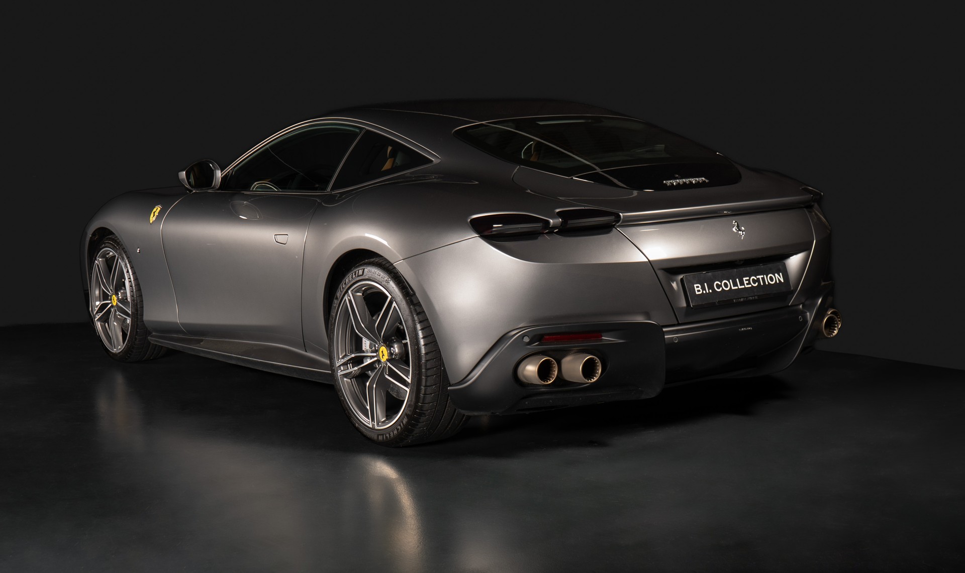 FERRARI Roma 3.9 V8 T Standort Apple CarPlay-showroom-element-2