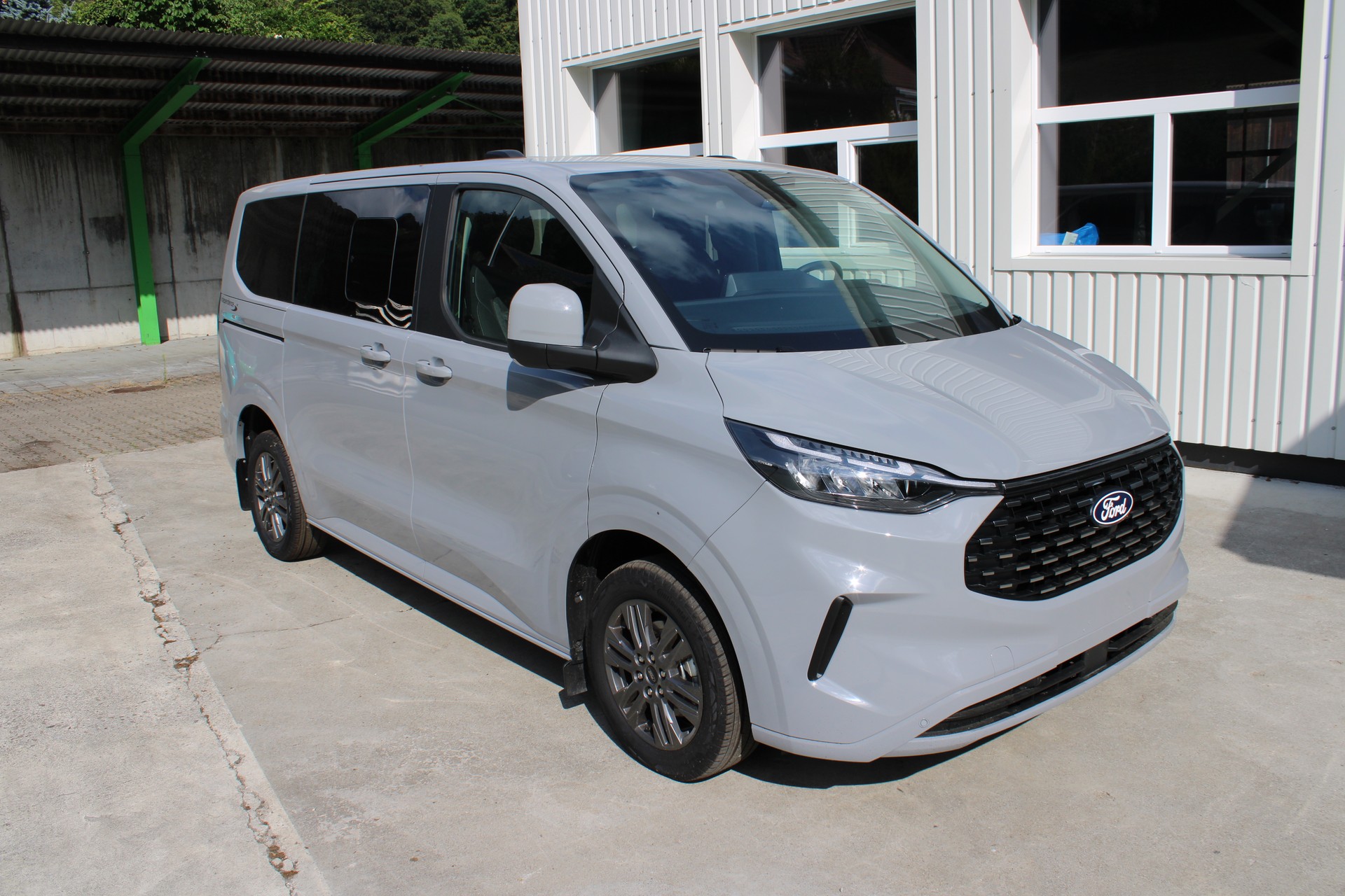 FORD TOURNEO CUSTOM Titanium L1