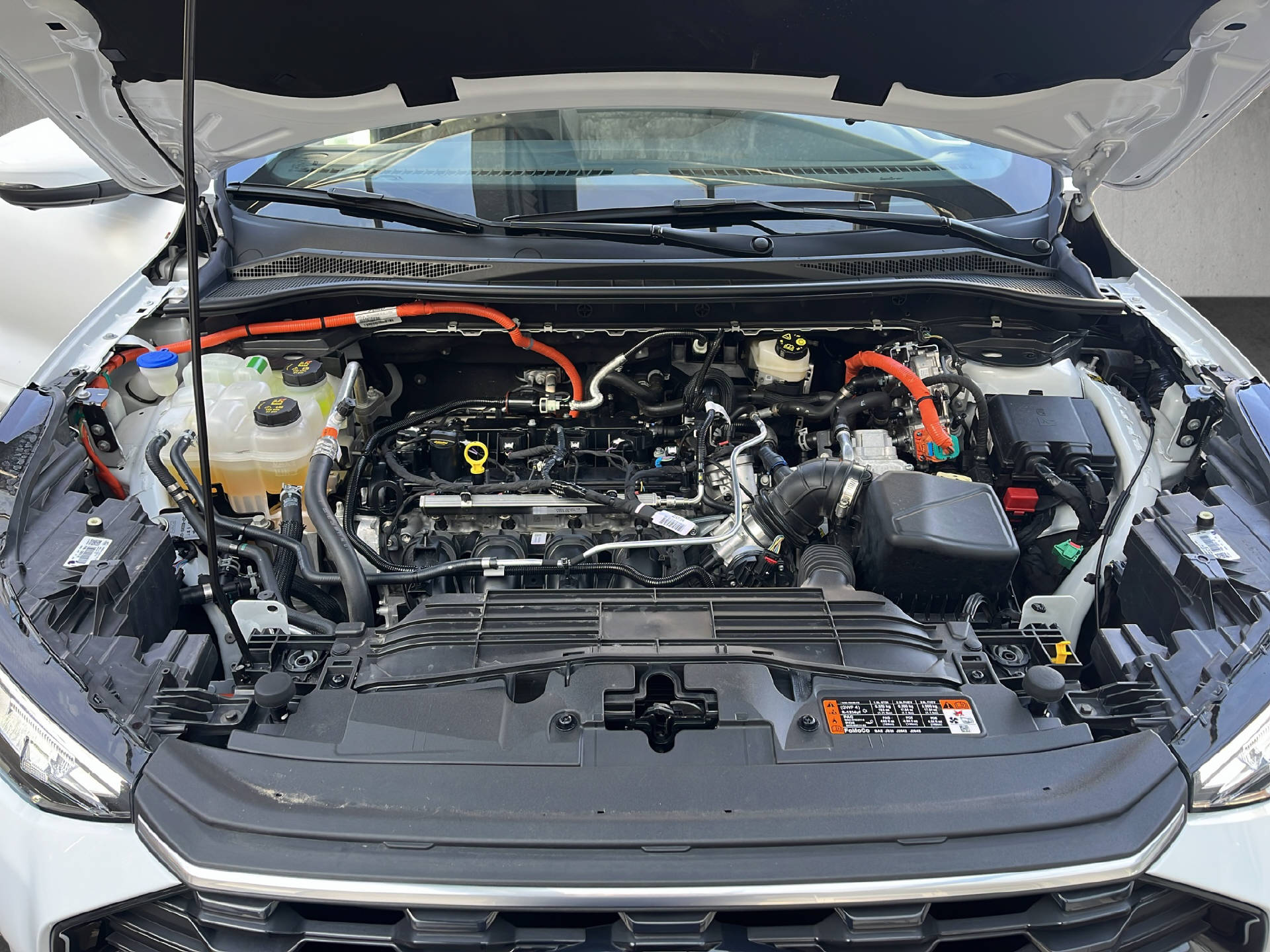 FORD Kuga 2.5 Hybrid ST-Line X-image-21