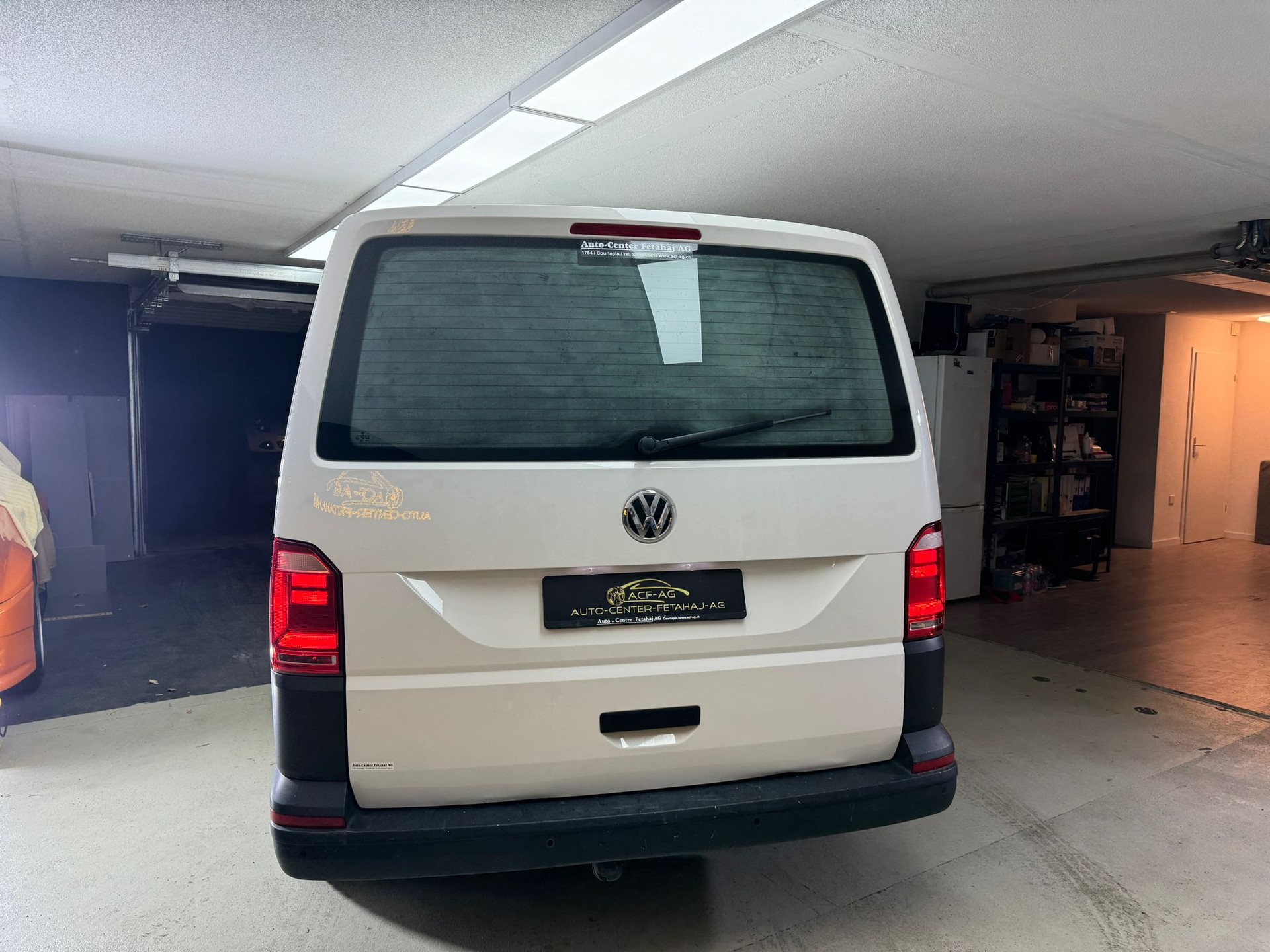 VW T6 2.0 TDI Entry-image-12