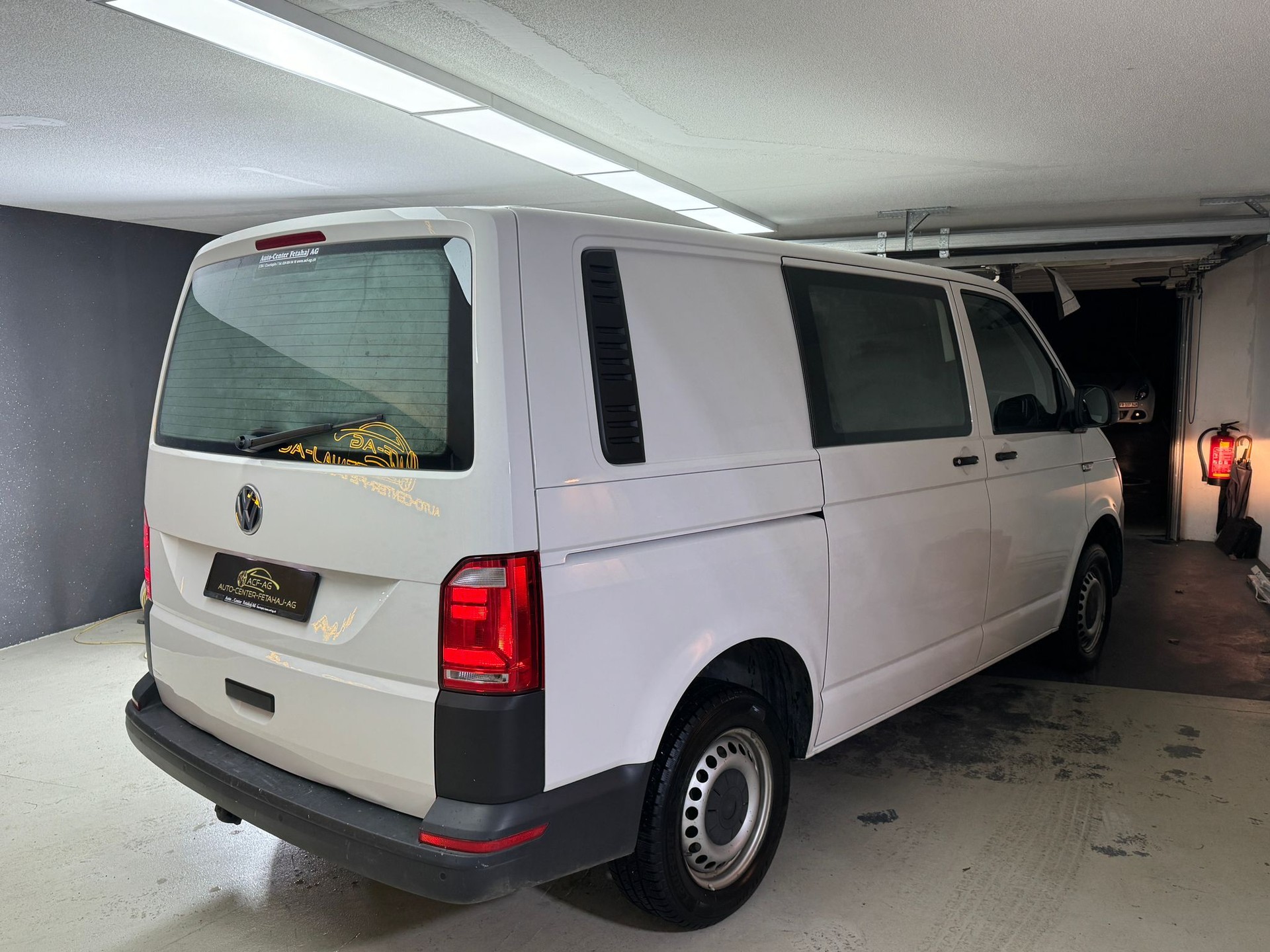 VW T6 2.0 TDI Entry-image-11