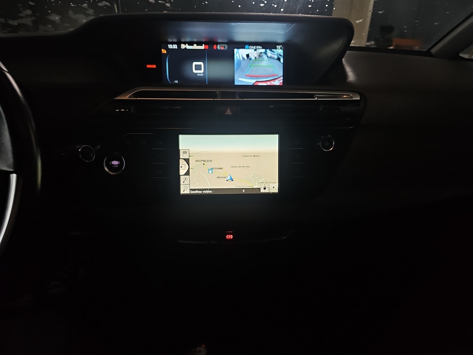 CITROEN C4 Picasso 1.2 Pure Tech Intensive-image-6