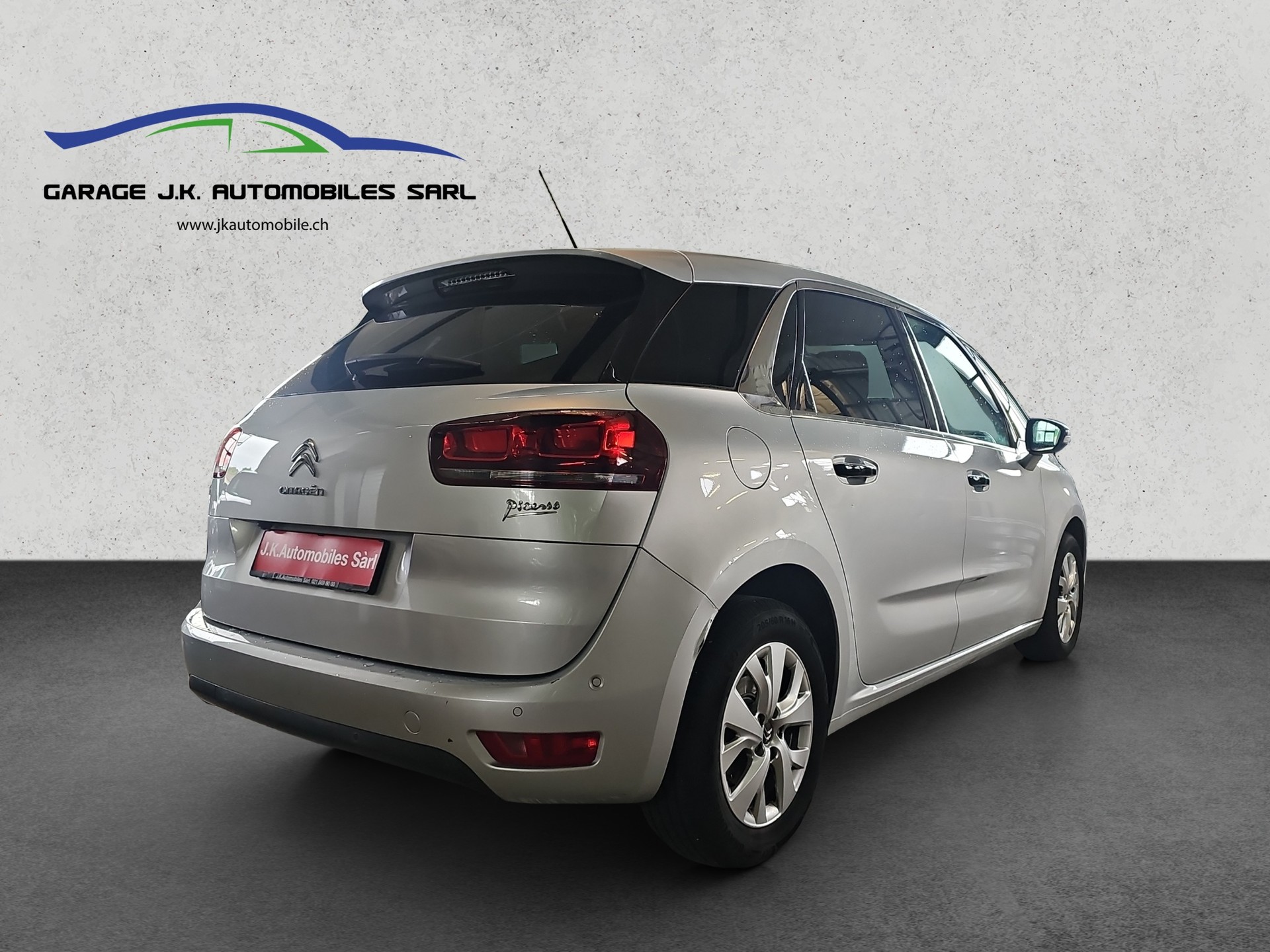 CITROEN C4 Picasso 1.2 Pure Tech Intensive-image-11