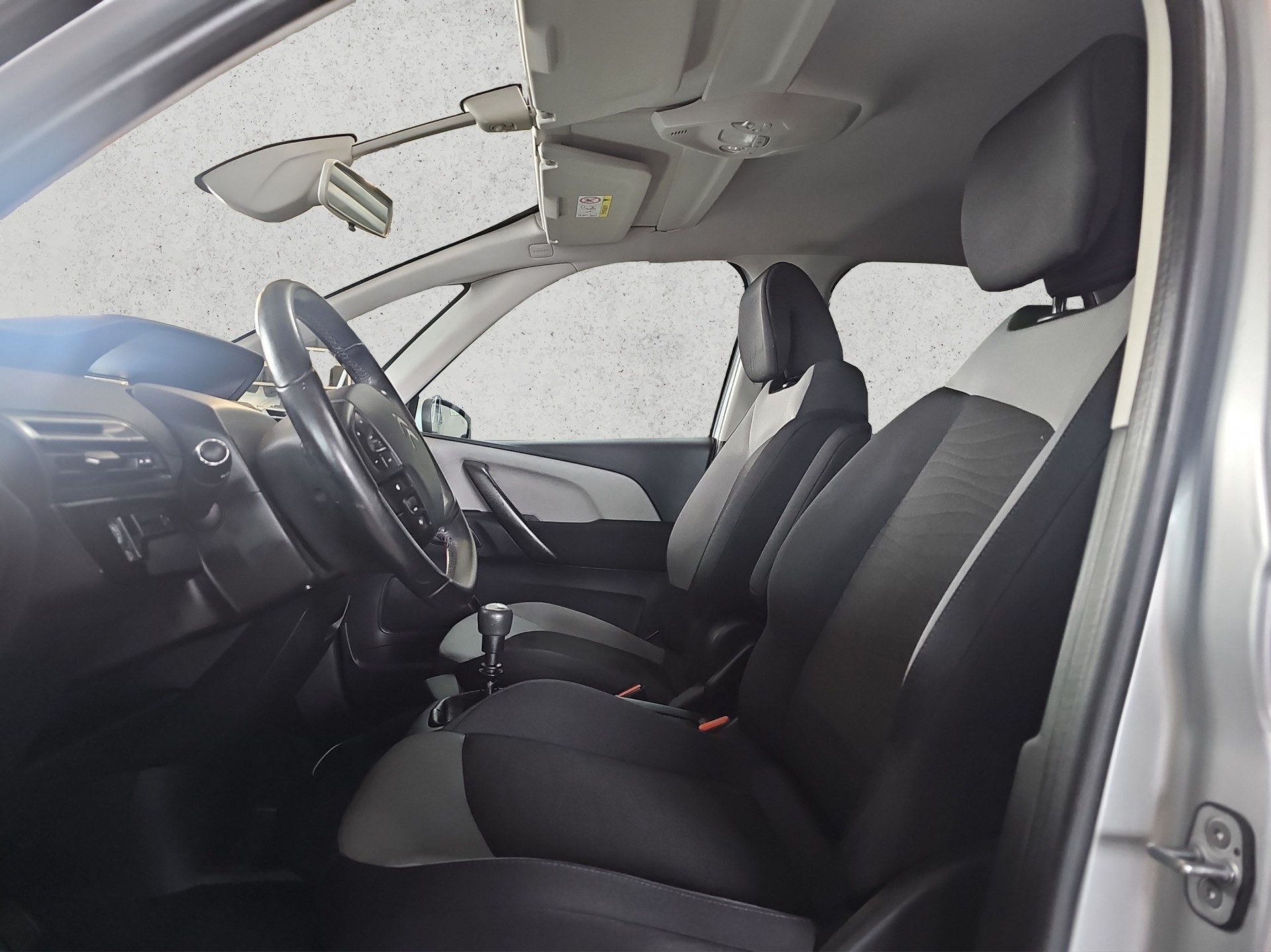 CITROEN C4 Picasso 1.2 Pure Tech Intensive-image-10