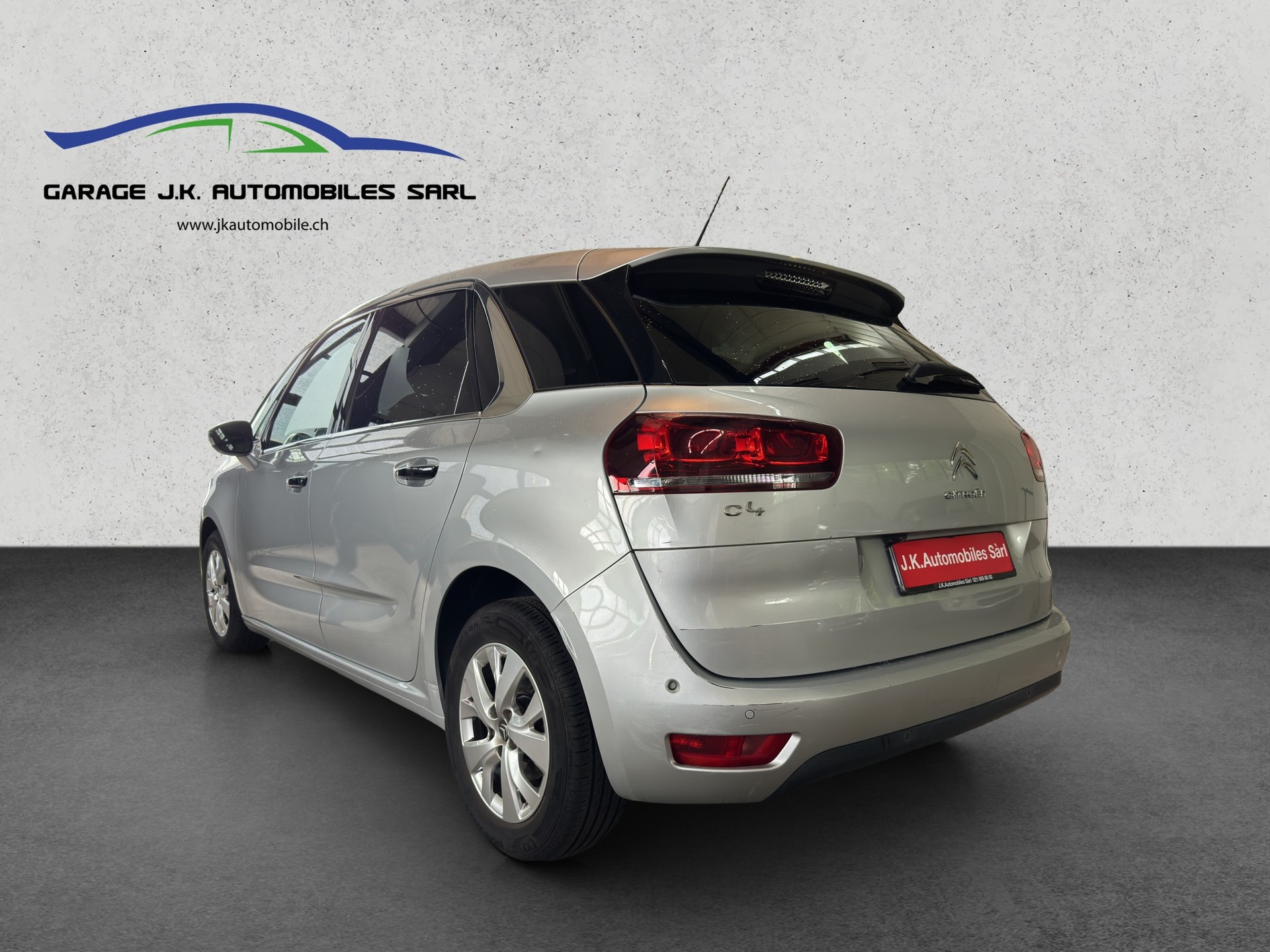 CITROEN C4 Picasso 1.2 Pure Tech Intensive-image-12