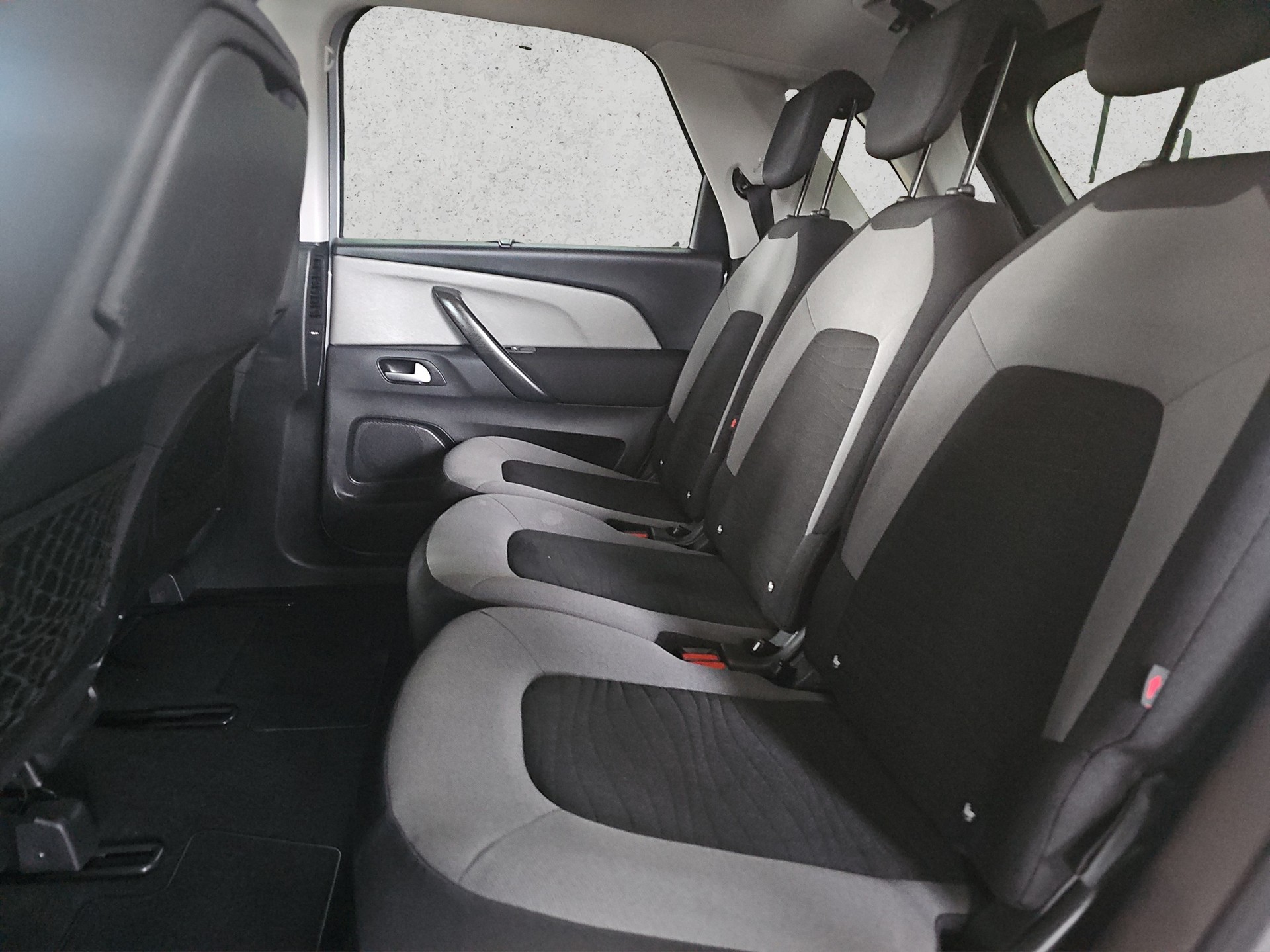 CITROEN C4 Picasso 1.2 Pure Tech Intensive-image-8