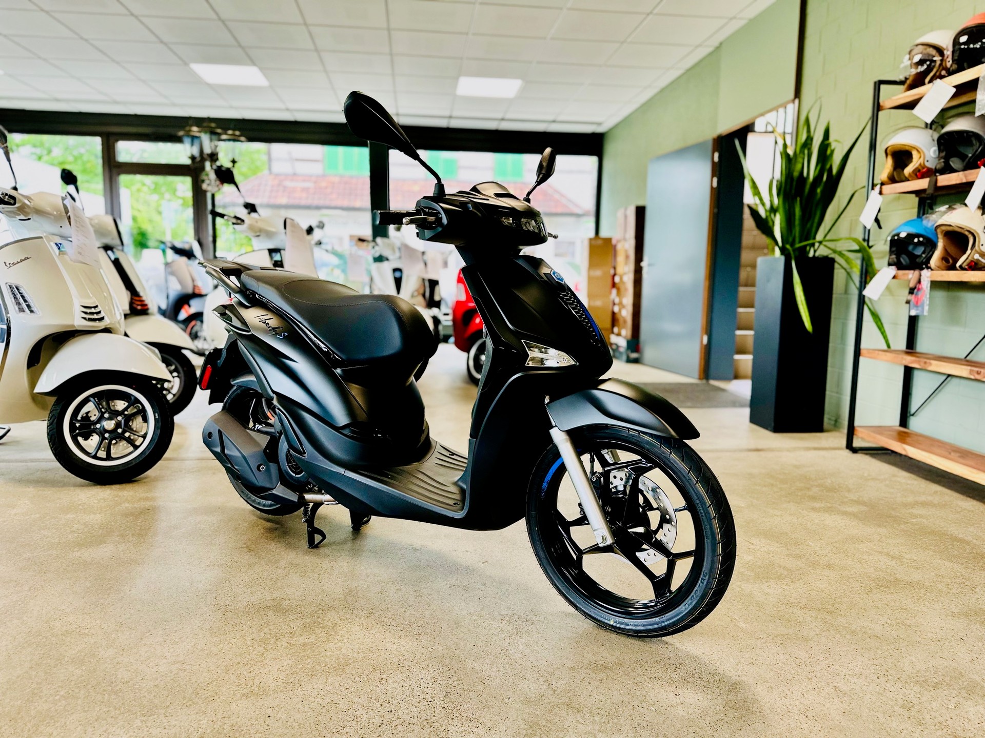PIAGGIO Liberty 125 Sport-image-1