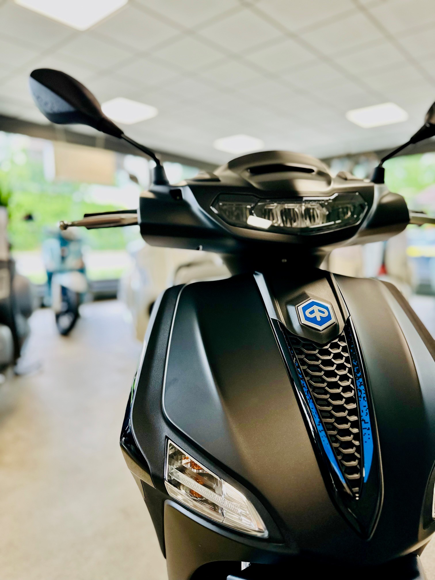 PIAGGIO Liberty 125 Sport-image-5