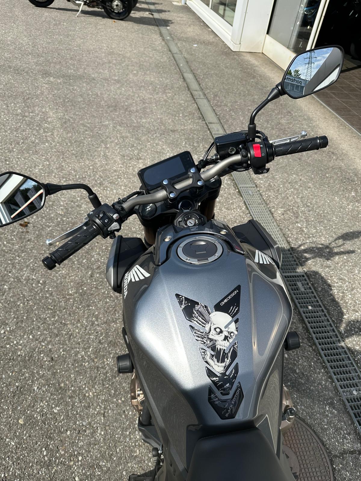 HONDA CB 650 R-image-4