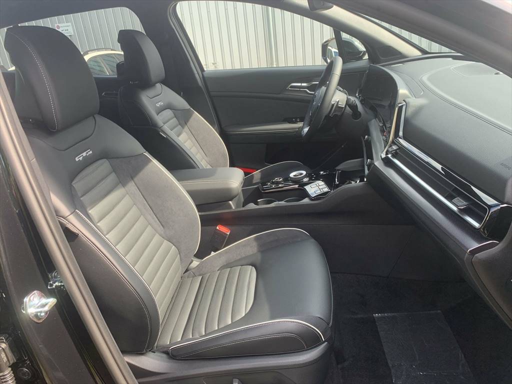 KIA Sportage 1.6T-GDi PHEV GT-Line 4x4 A-image-5