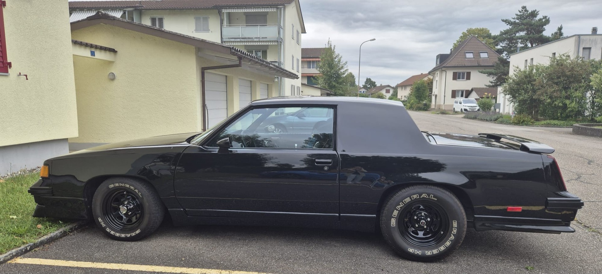OLDSMOBILE CUTLASS-image-6