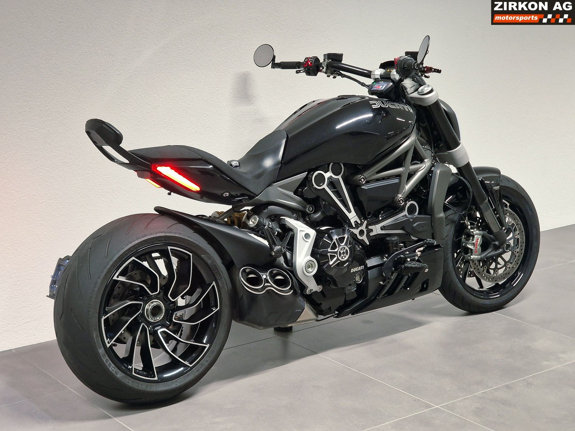 DUCATI XDiavel 1260 S-image-4