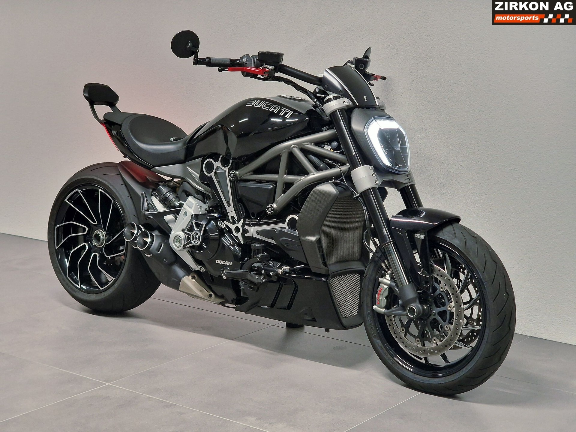 DUCATI XDiavel 1260 S-image-2