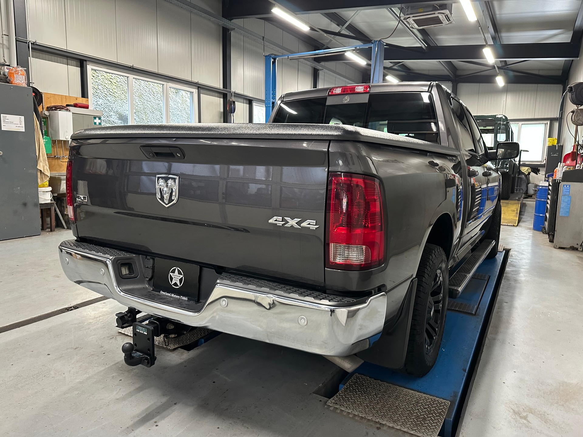 DODGE 1500 V6 3,6 LITER 309 PS-image-6