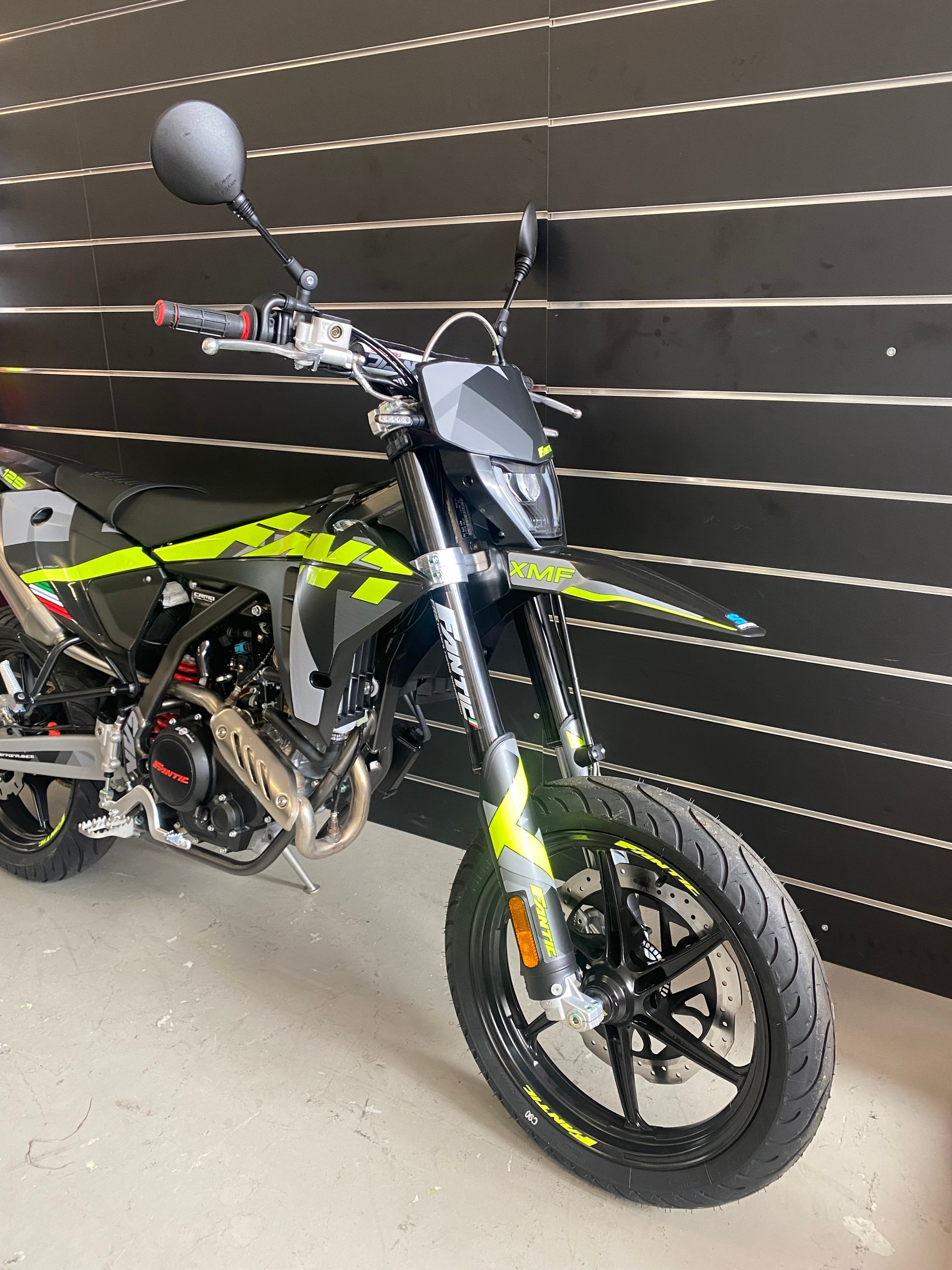 FANTIC XMF 125 Performance-image-2