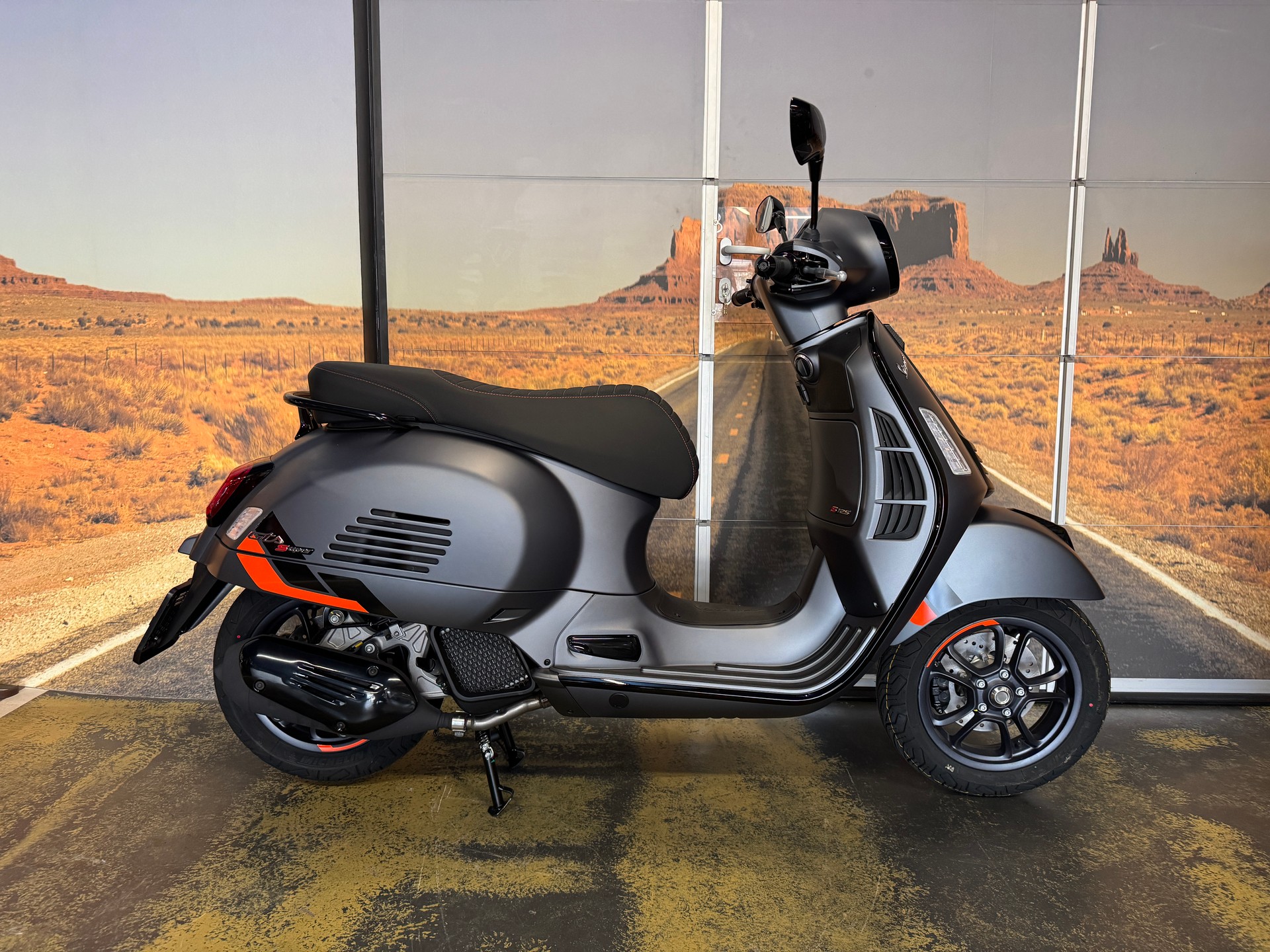PIAGGIO Vespa GTS 125 Super Sport RST Euro 5+-image-0