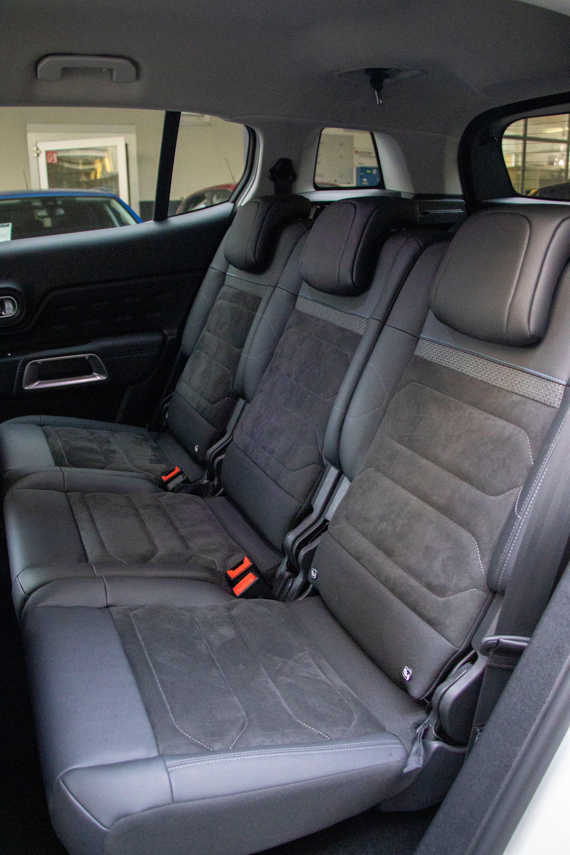 CITROEN C5 Aircross 1.2i PureTech Shine EAT8-image-8