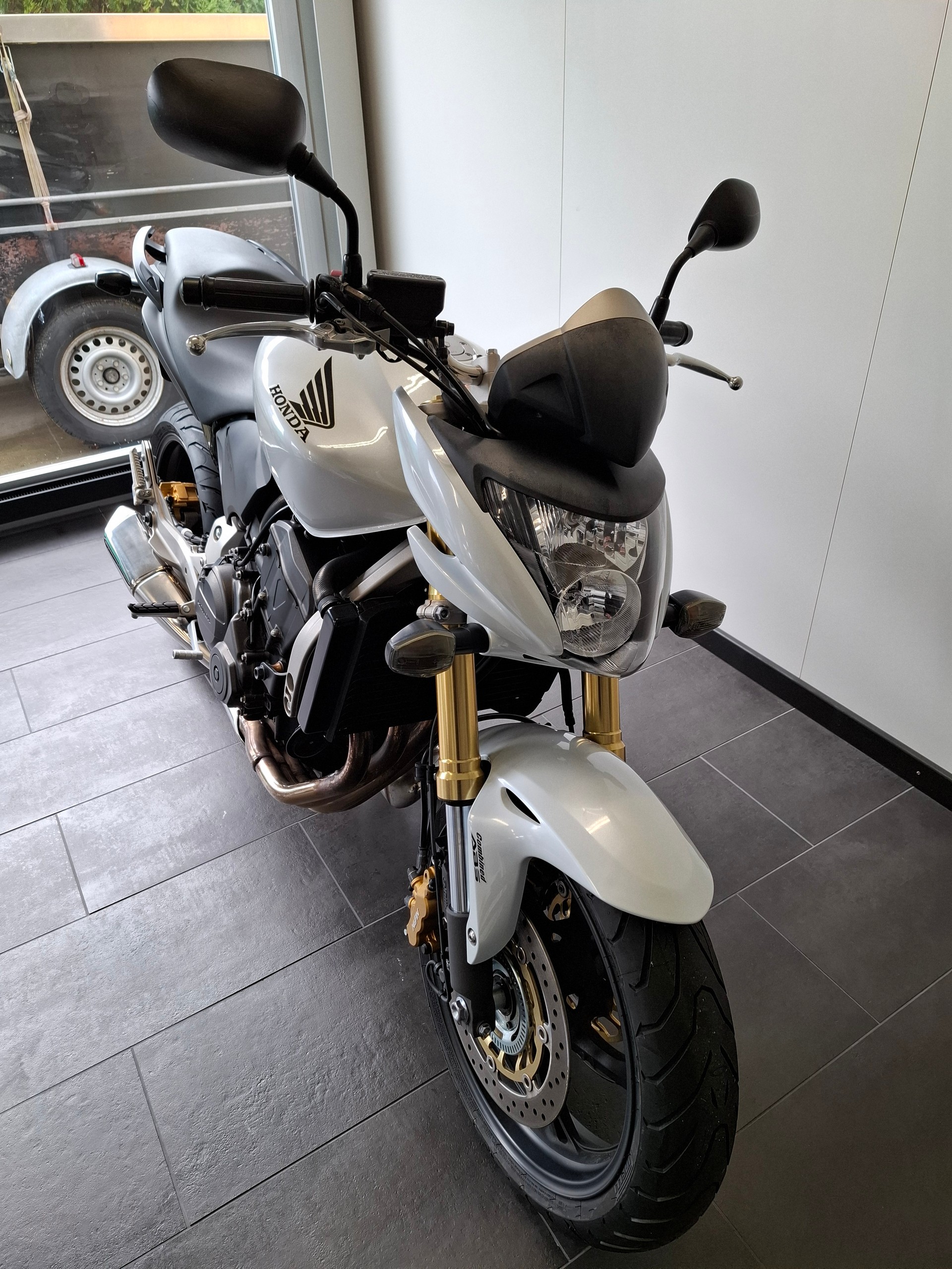 HONDA CB 600 F ABS Hornet-image-8