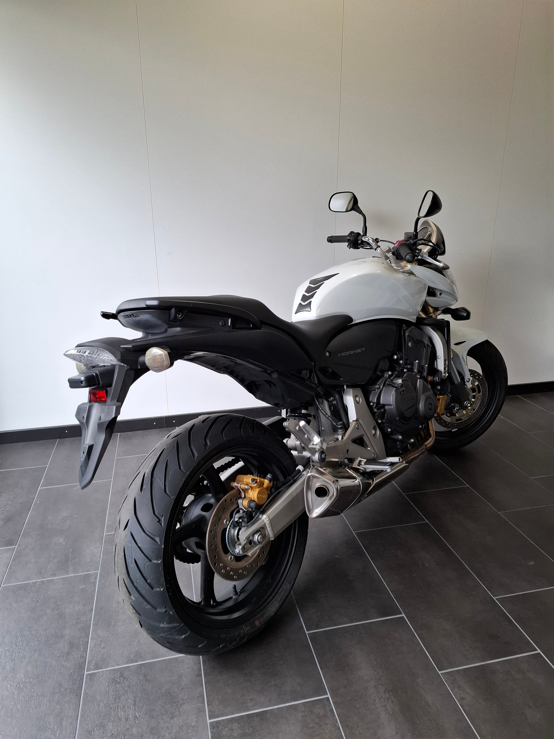 HONDA CB 600 F ABS Hornet-image-12