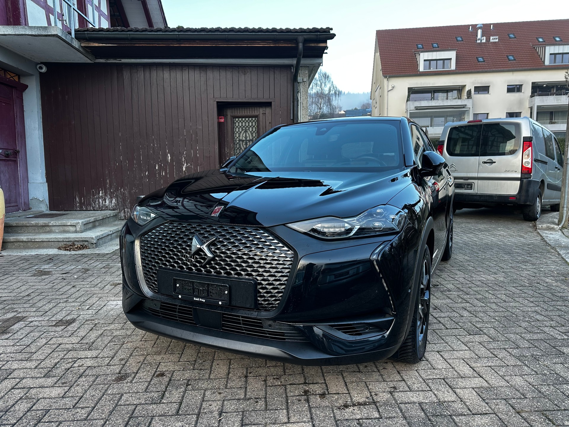 DS AUTOMOBILES DS 3 Crossback 1.2 PureTech La Première EAT8