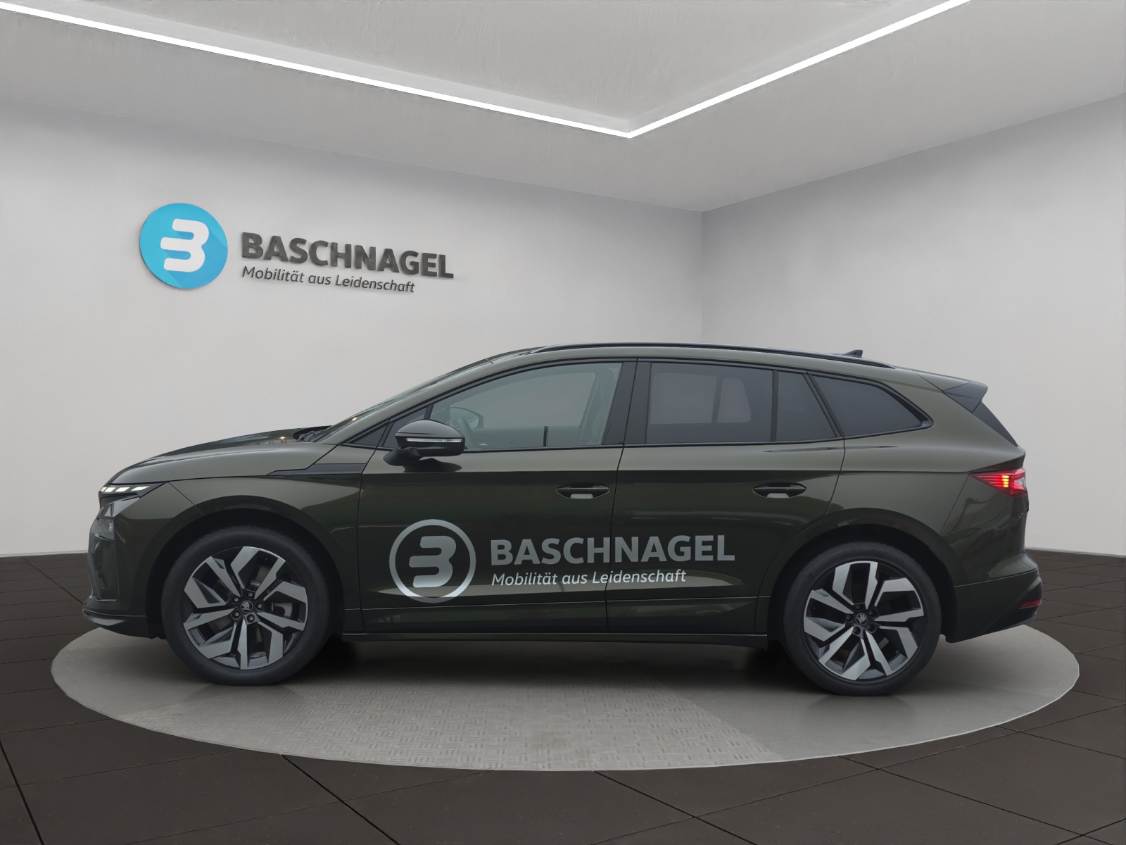SKODA Enyaq 85x Sportline 4x4-showroom-element-1
