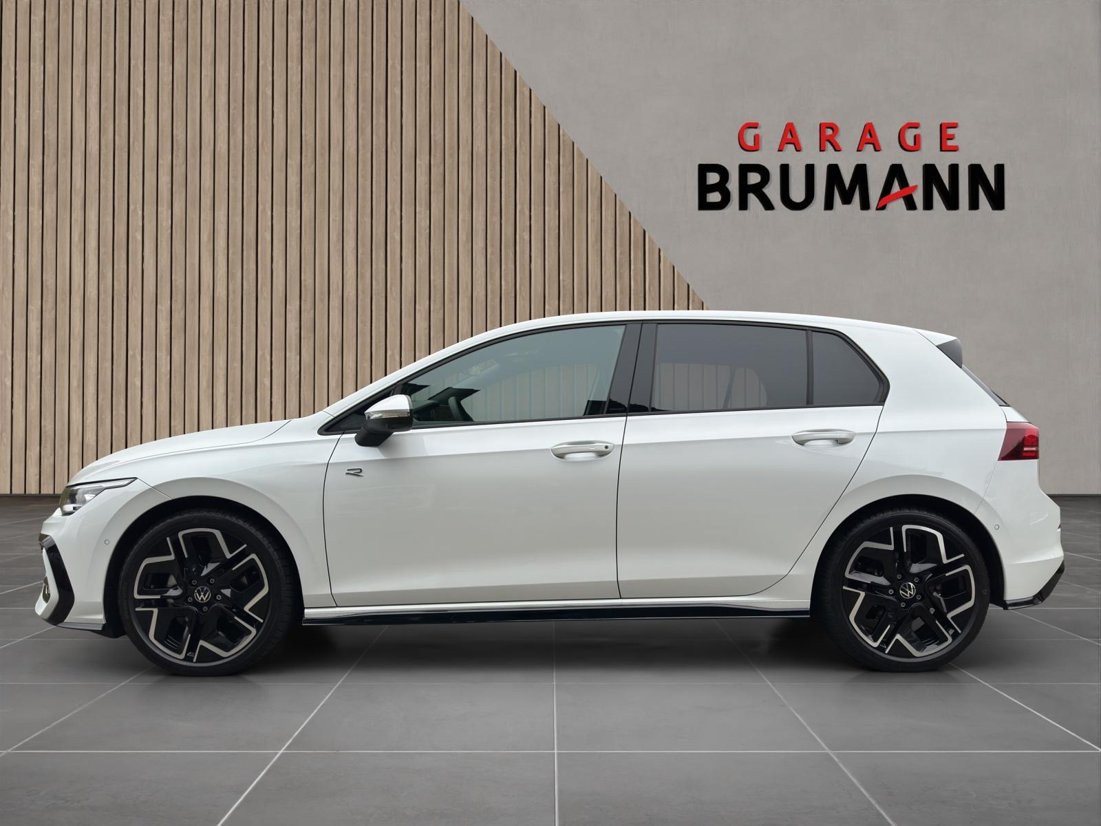 VW Golf R-Line 1.5 eTSI-showroom-element-1