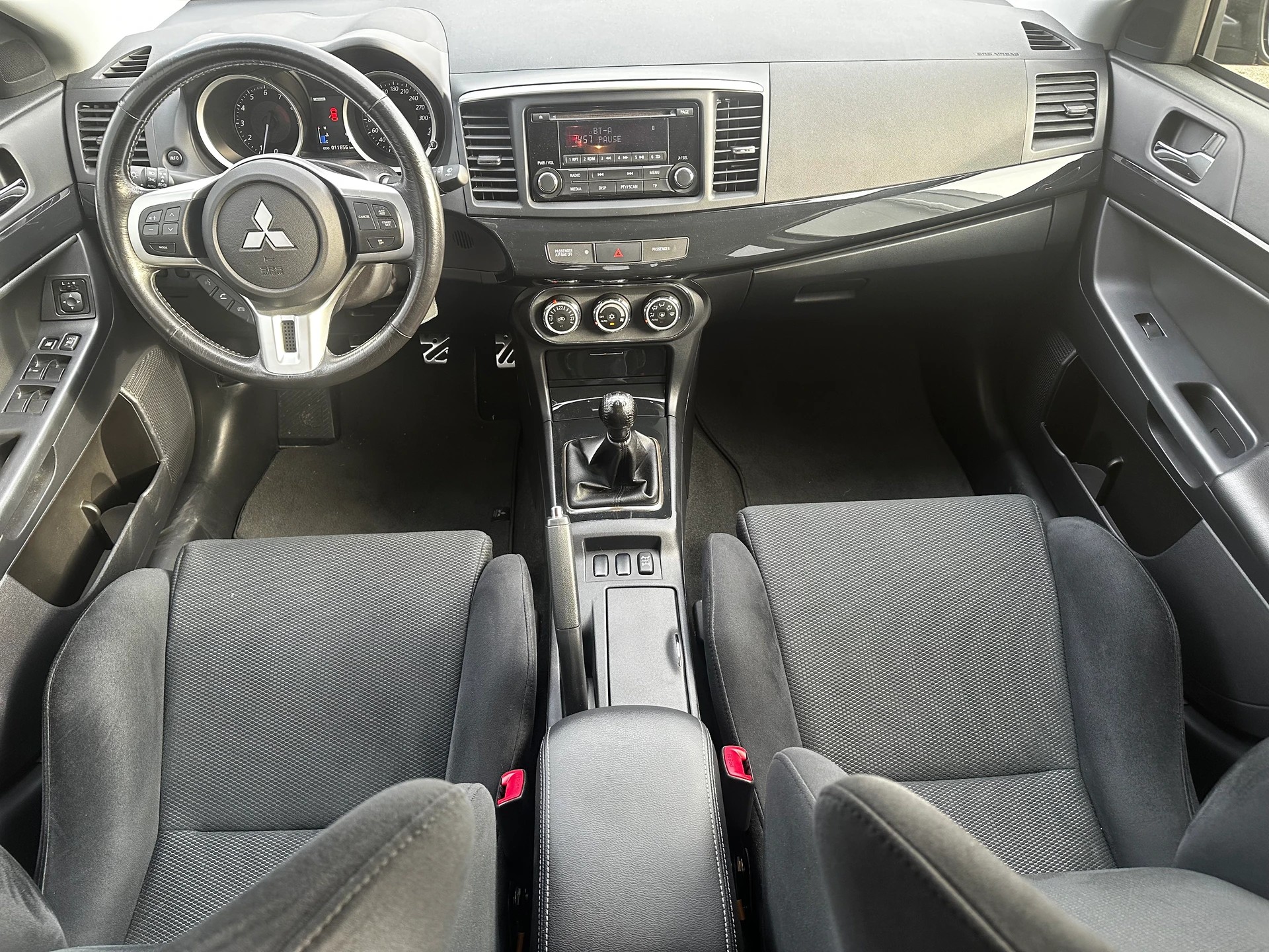 MITSUBISHI Lancer Evo X Final Edition-image-7