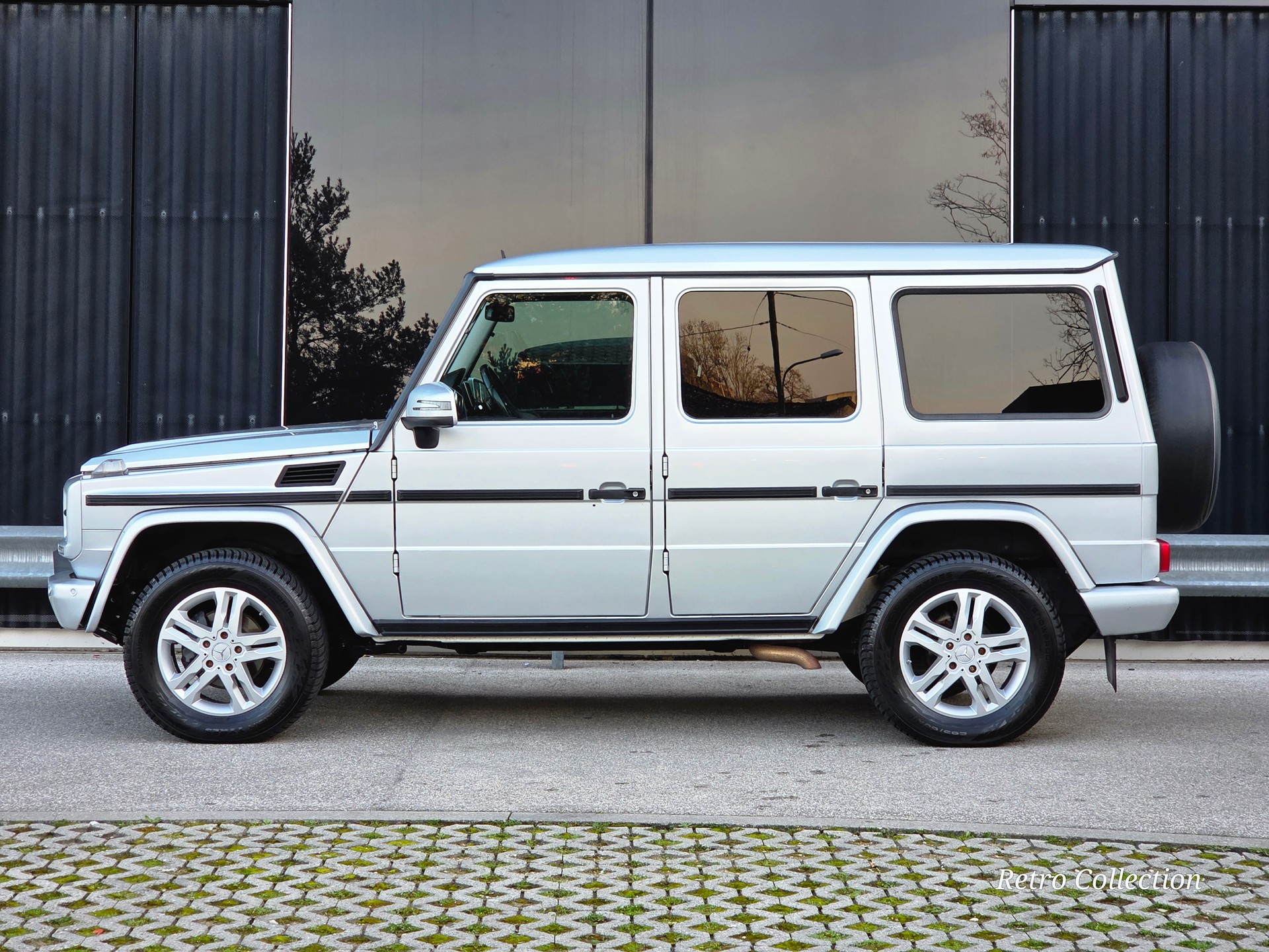 MERCEDES-BENZ G 350 BlueTEC 7G-Tronic - excellent état - roues complètes alu été/hiver - toit ouvrant - GPS - expertisée 02.2026-image-2