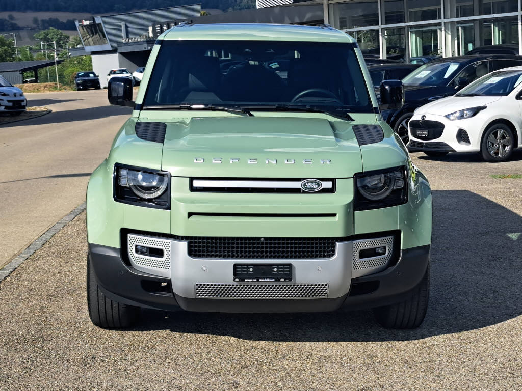 LAND ROVER Defender 110 2.0 P400e 75th Edition-image-6