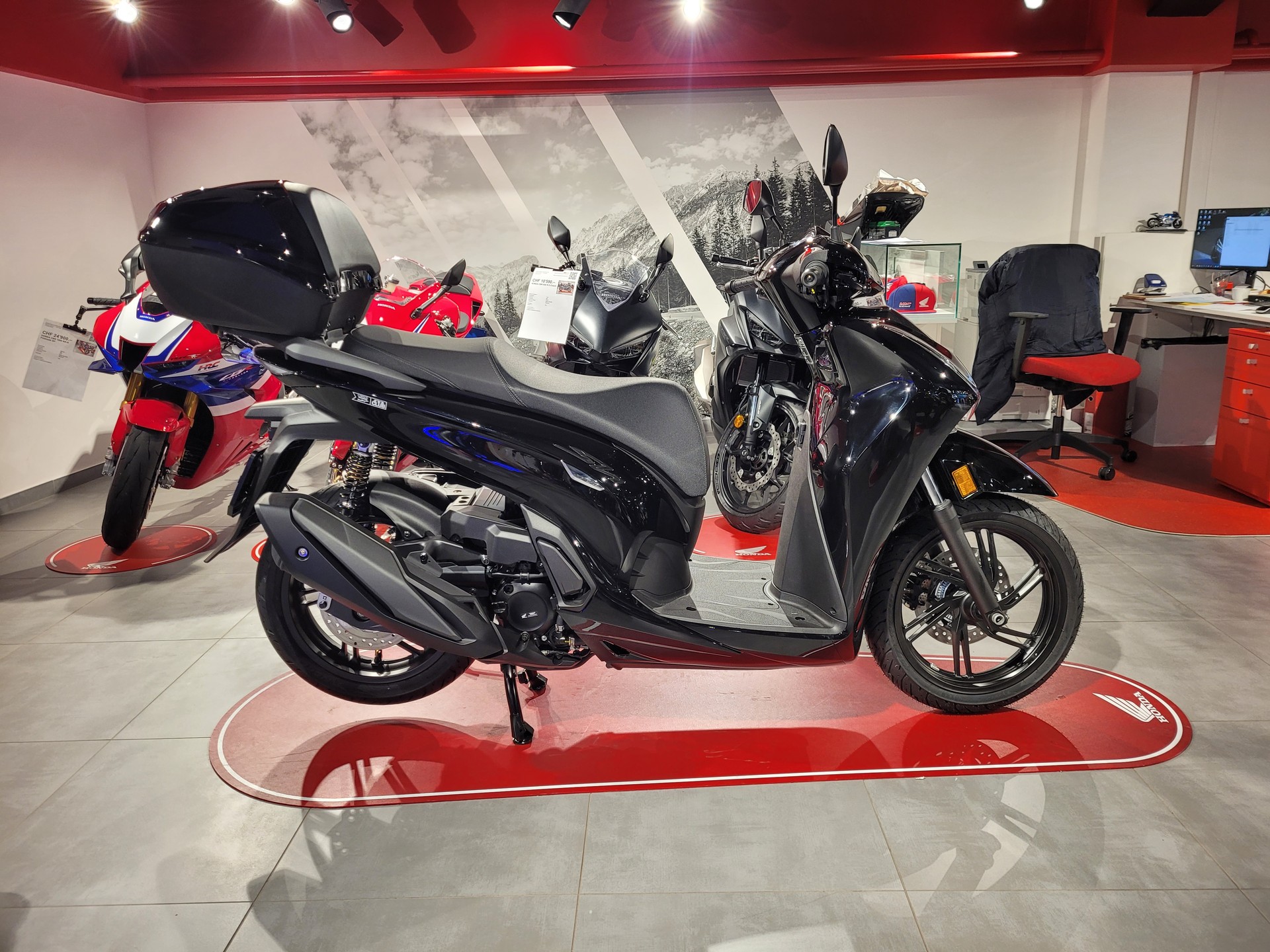 HONDA SH 350-image-1