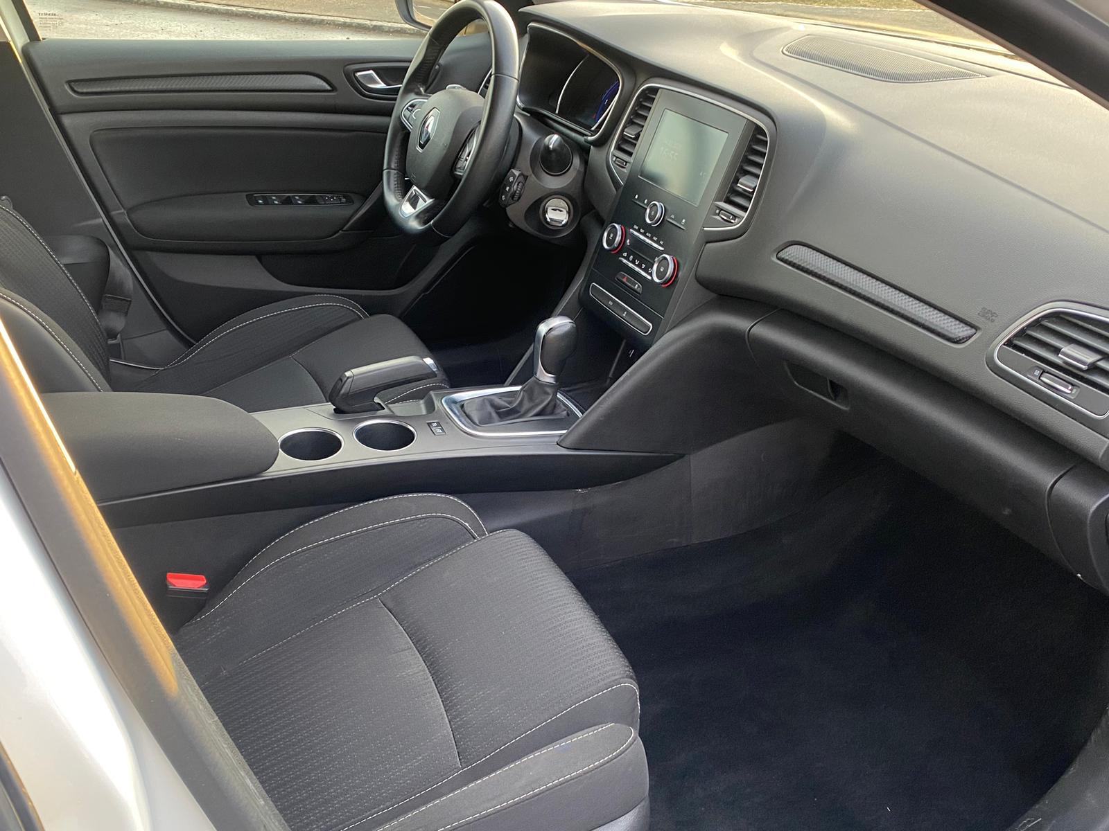 RENAULT Mégane Grandtour 1.5 dCi Business EDC-image-10