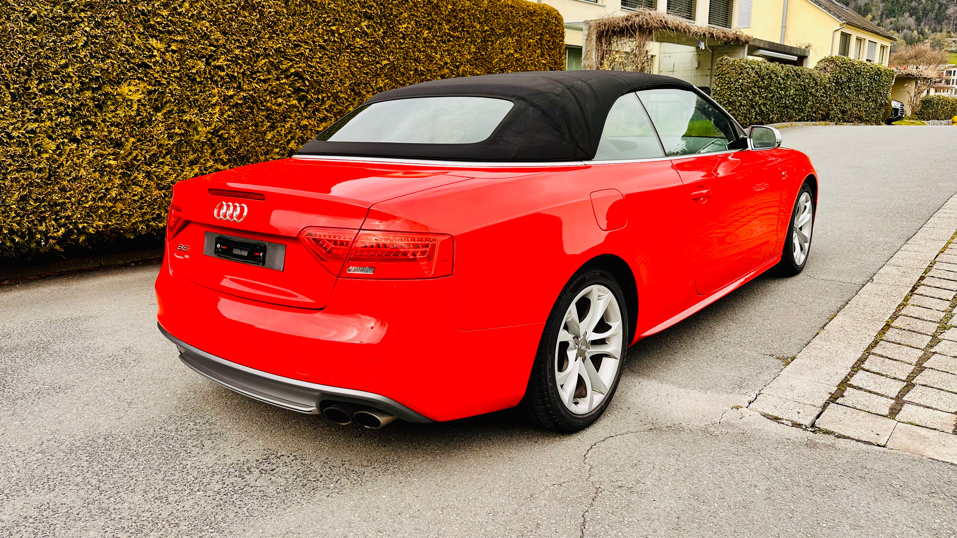 AUDI S5 Cabrio 3.0 TFSI quattro S-tronic-image-11