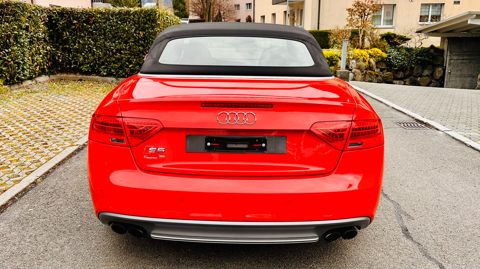 AUDI S5 Cabrio 3.0 TFSI quattro S-tronic-image-3