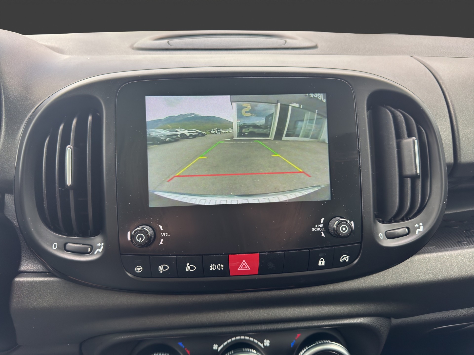 FIAT 500L Wagon 1.4 Cross-image-13