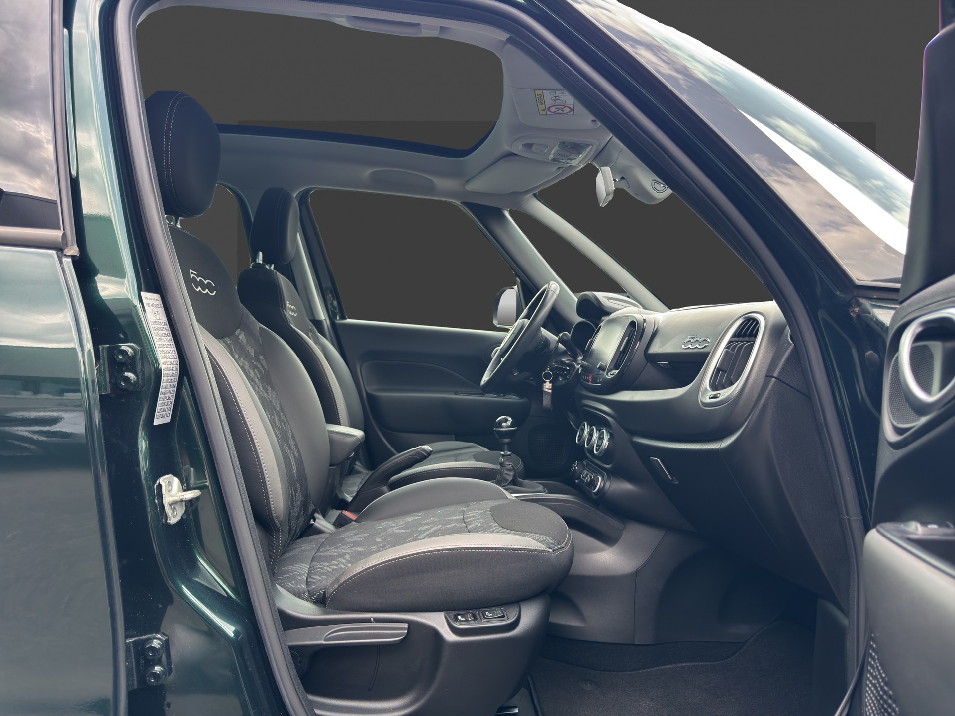 FIAT 500L Wagon 1.4 Cross-image-15